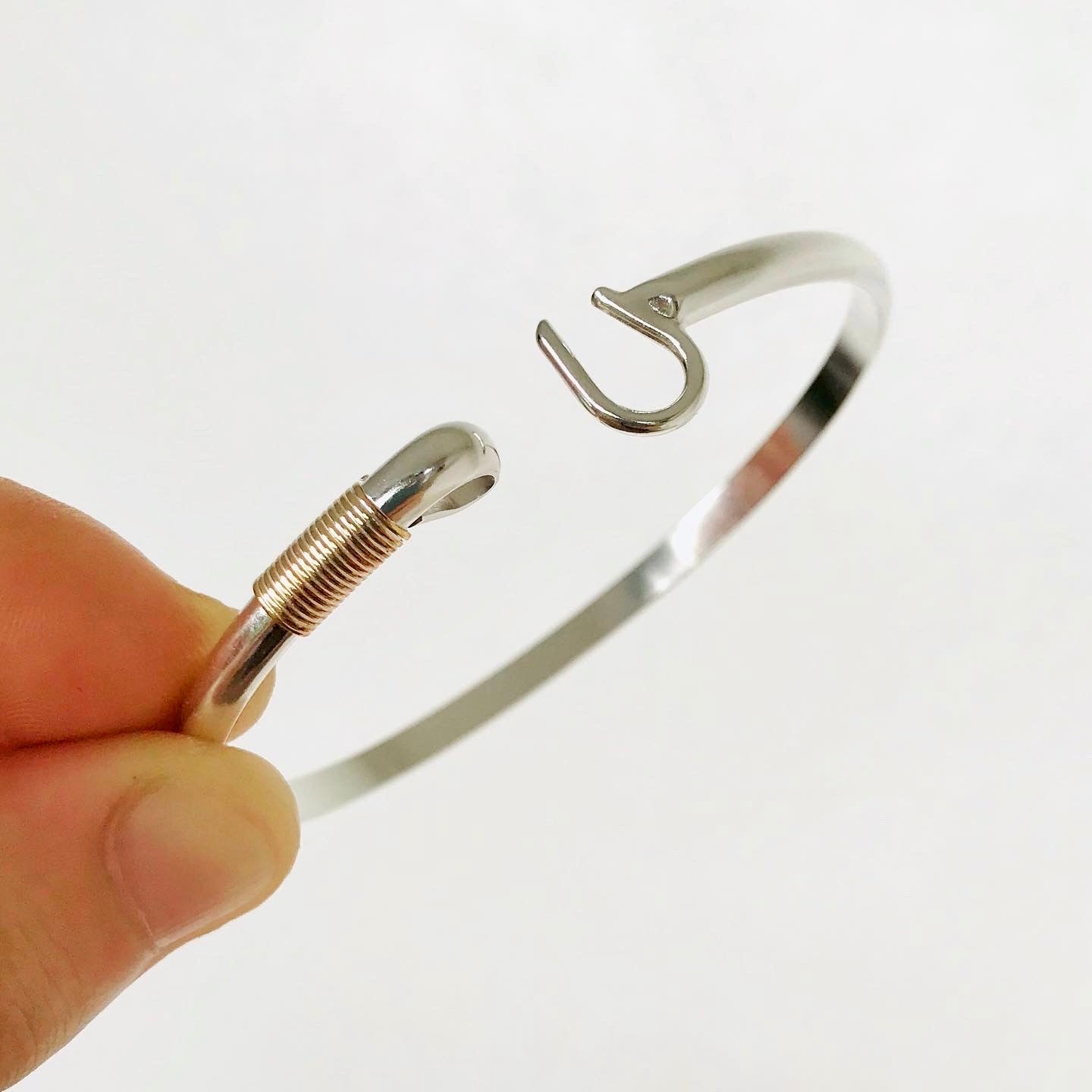 Vieques Caribbean Hook Bracelet in solid .925 Sterling Silver 4mm with Gold