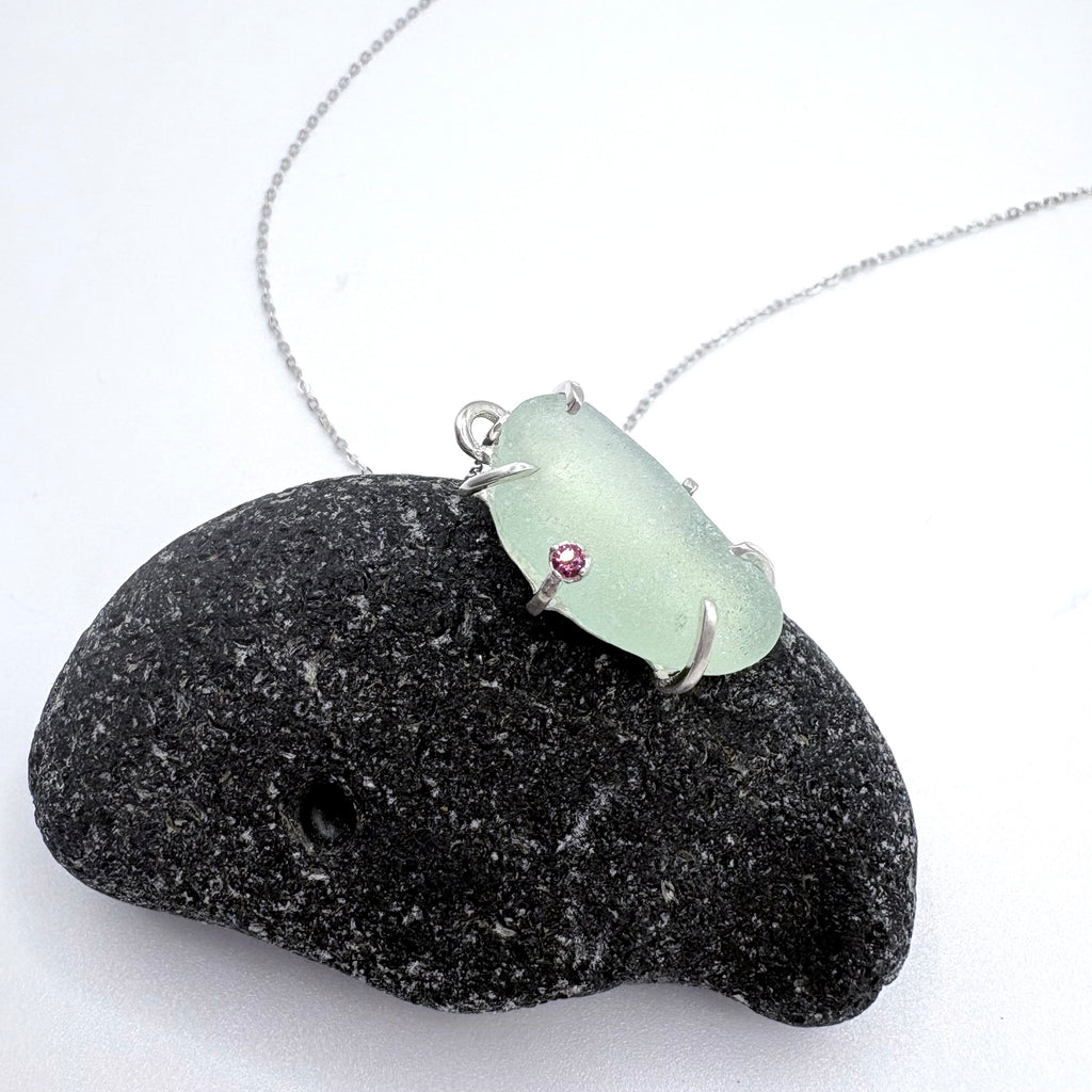 Pretty in Pink Seaglass Necklace
