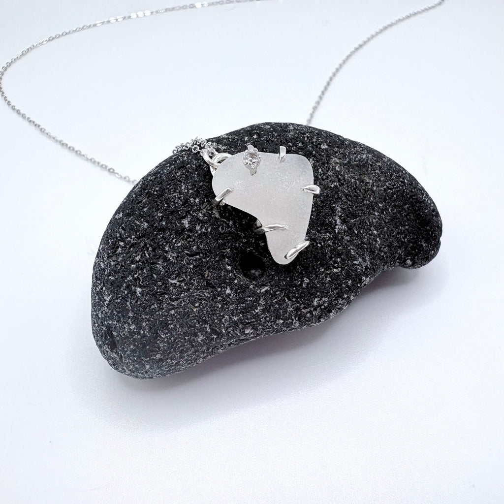 Shark Tooth Necklace - Genuine Ocean-Inspired Jewelry for Unique Style