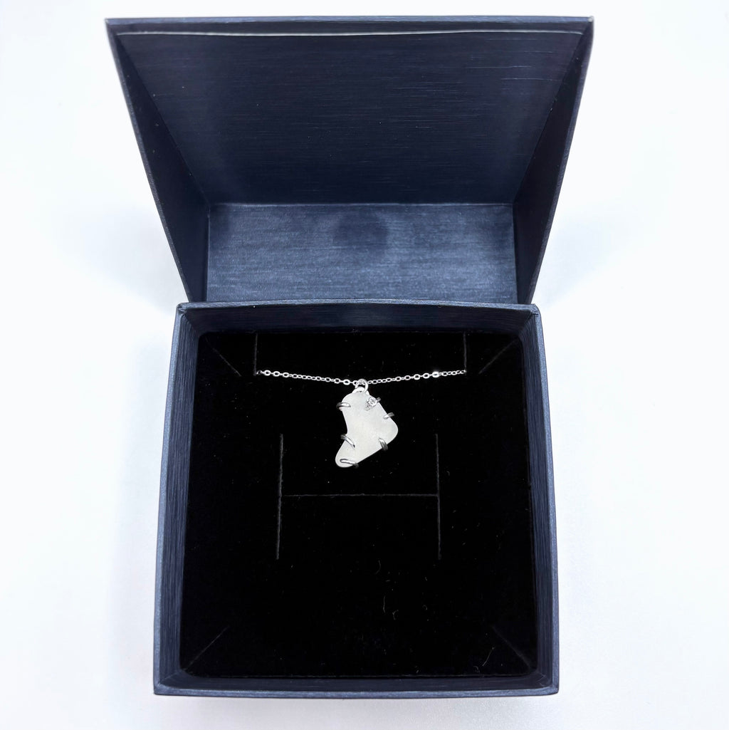 Shark Tooth Necklace - Genuine Ocean-Inspired Jewelry for Unique Style